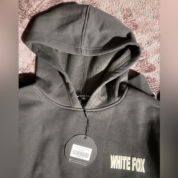 ** SOLD ** NWT White Fox Major Moves Oversized Hoodie - Picture 8 of 10